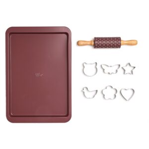 מארז אפייה 8 חלקים - תבנית, מערוך סיליקון , 6 חותכני עוגיות