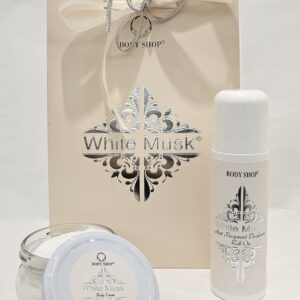 מארז מתנה מסדרת היוקרה WHITE MUSK קרם ורול און