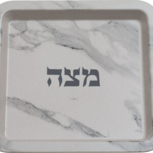 צלחת מצה במבוק דמוי שיש לבן