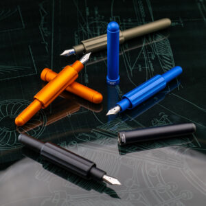 עט יוקרתי מסידרת AXIS של חברת MONTEVERDE